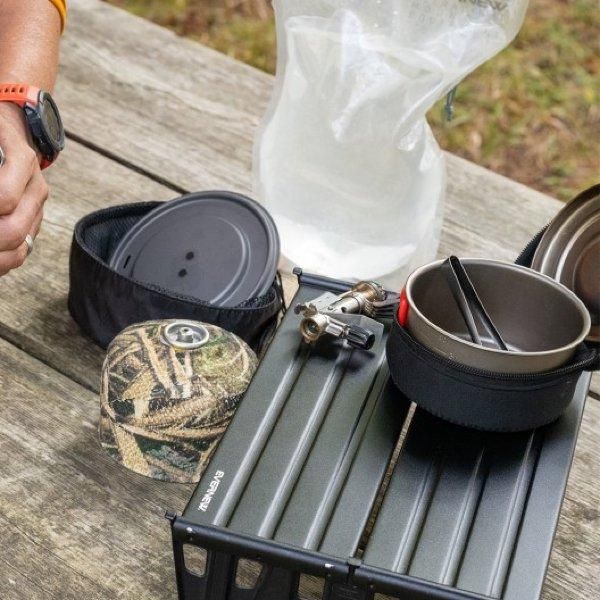 EVERNEW B.C. Alu table