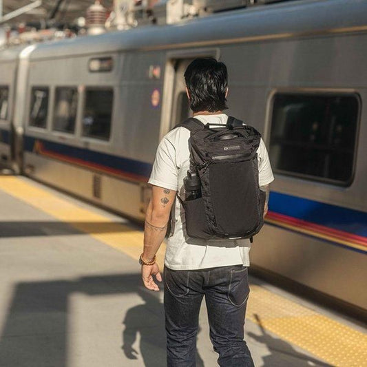 GOSSAMER GEAR Vagabond Jet R