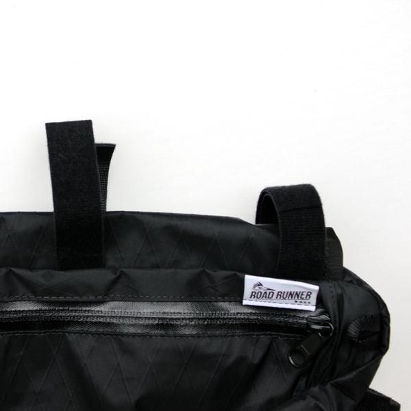 ROAD RUNNER BAGS   The Wedge Half Frame Bag
