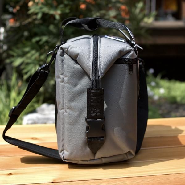 AO Coolers   12パック  キャンバス ソフトクーラー