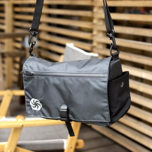 Six Moon Designs  ePouch