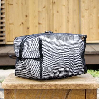 Shelt  Parrot Pouch (L)