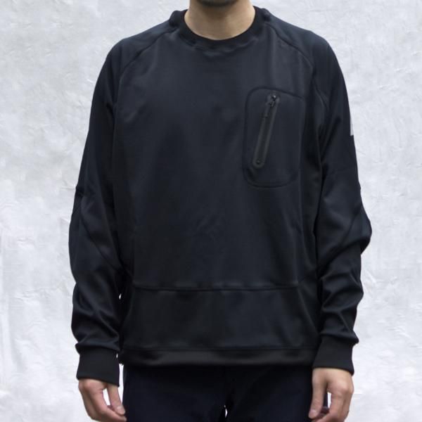 and wander  back nap  raising pullover
