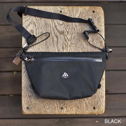 Nruc  GODARD POUCH M