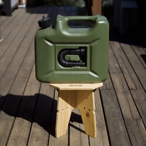 Peregrine Furniture  Rabbit Stand