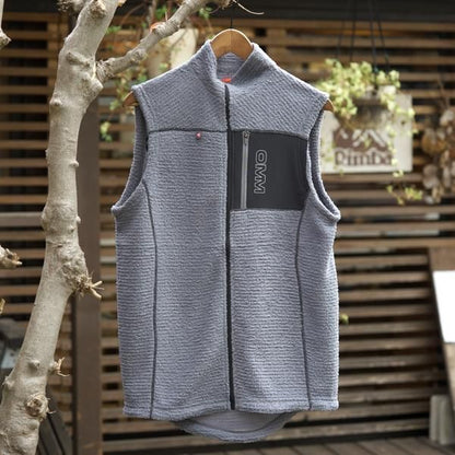 OMM  Core Zipped Vest