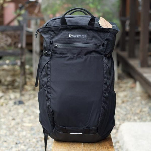 GOSSAMER GEAR  Vagabond Jet R