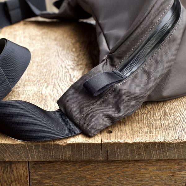 RawLow Mountain Works  Pisten Pack (BOGEN edition)