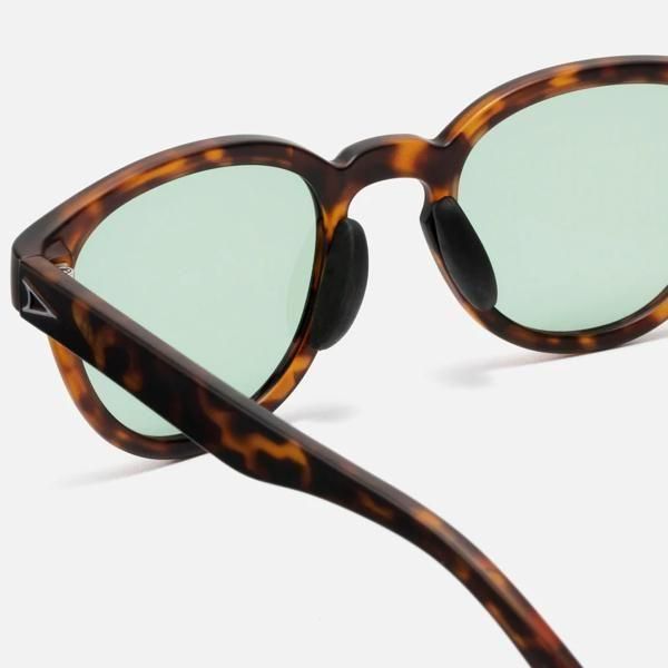 TYMER  ELIOT  Tortoise/Light Green