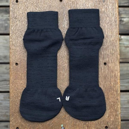 YUBI SOCKS Natural Shape Quarter Crew Axio Wool