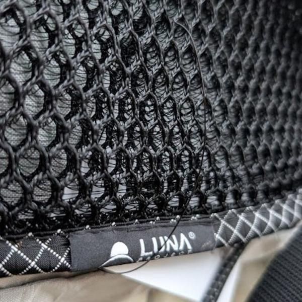 LUNA PROJECT Back Air Mesh Pad