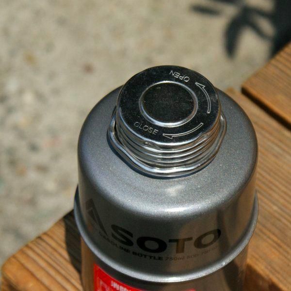 SOTO  ポータブルガソリンボトル 750ml