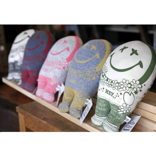 JOINT CREATION  Smile Pillow Organic  "HEY"