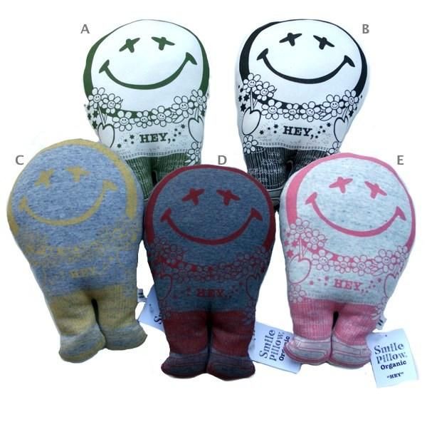 JOINT CREATION  Smile Pillow Organic  "HEY"