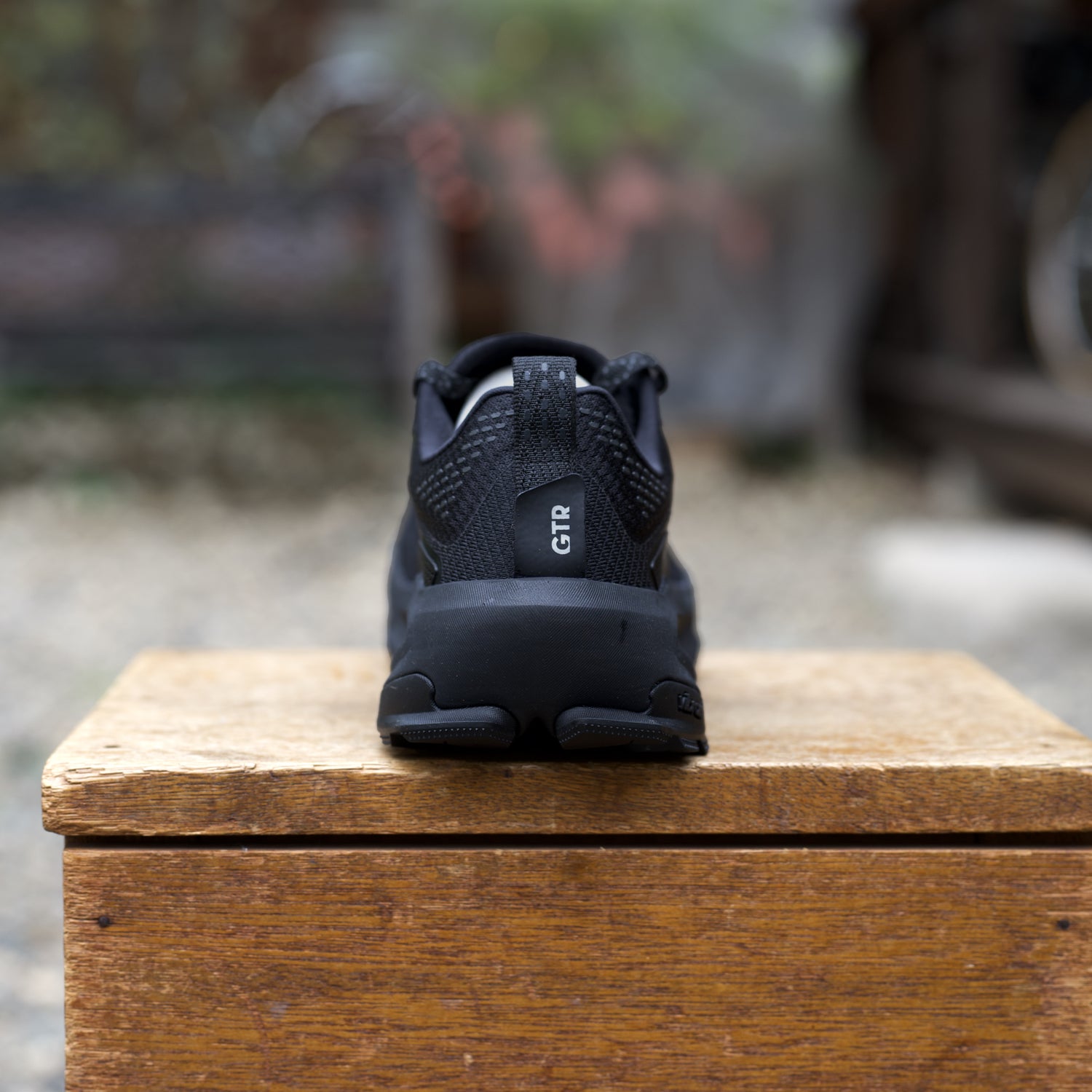 ALTRA Olympus 7