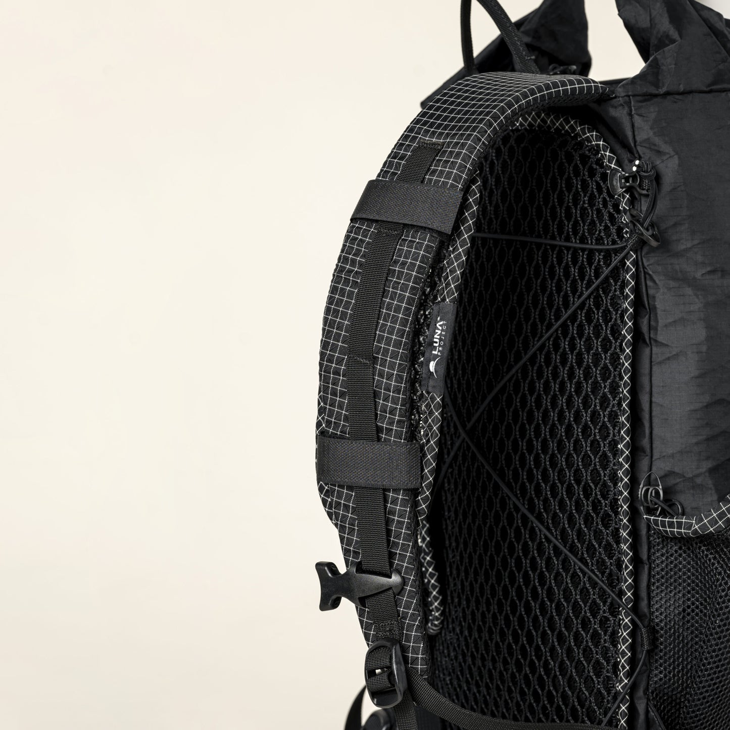 LUNA PROJECT Shoulder Air Mesh Pad