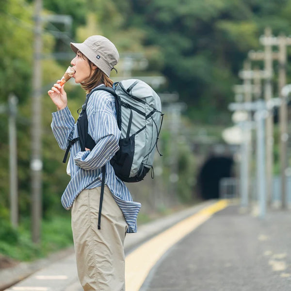 PaaGo WORKS ALK 24 LIGHT GRAY