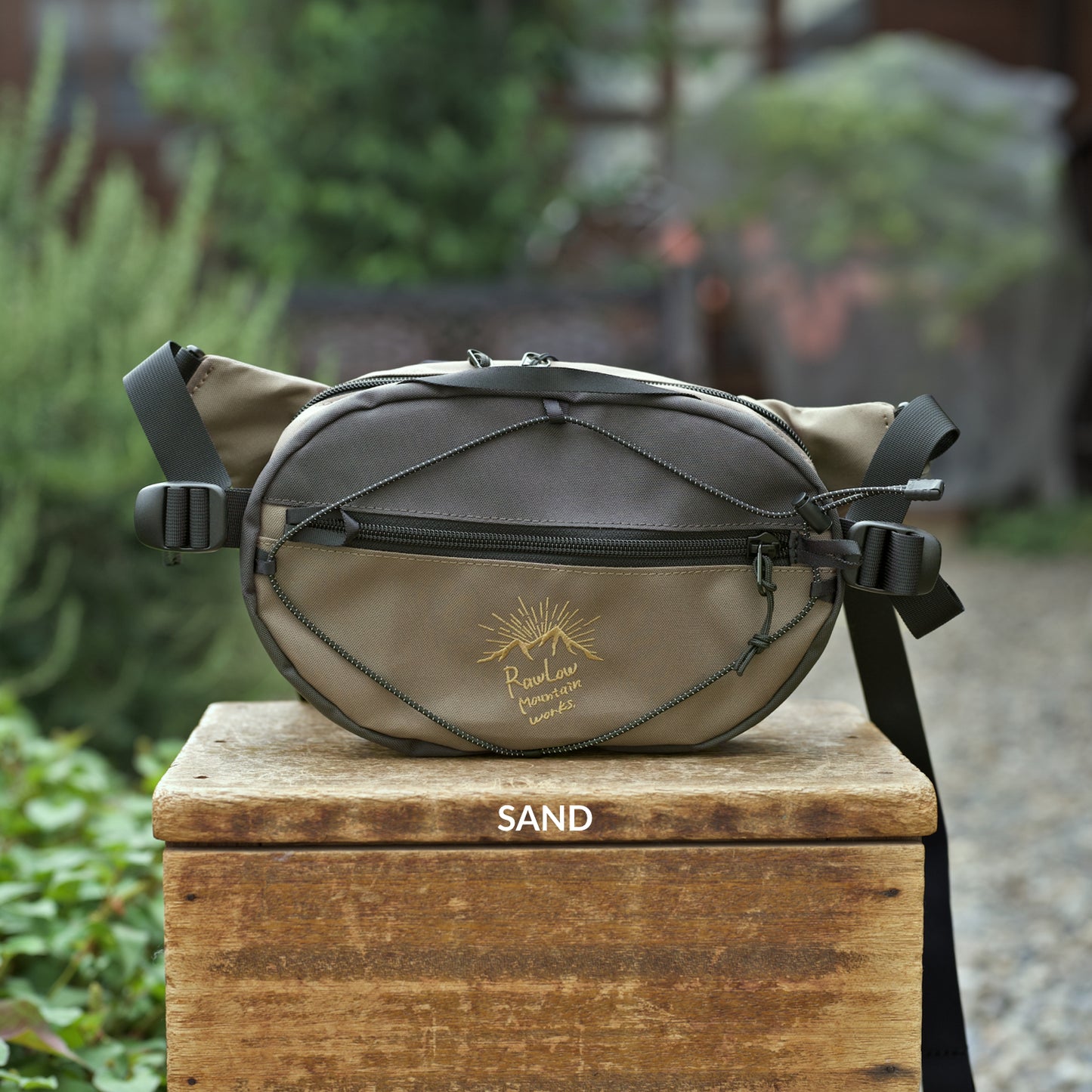 RawLow Mountain Works Colorado Pack Medium SAND
