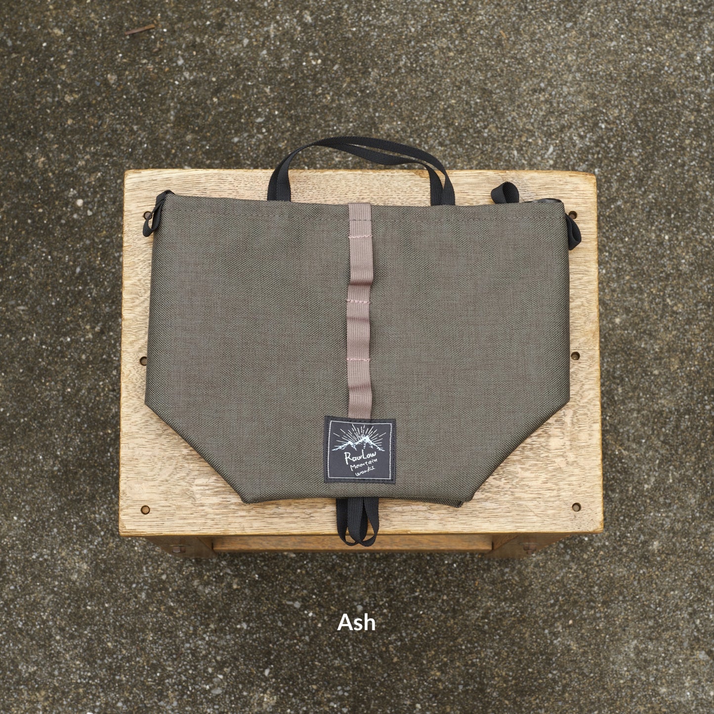 RawLow Mountain Works Tabitibi Tote Ash