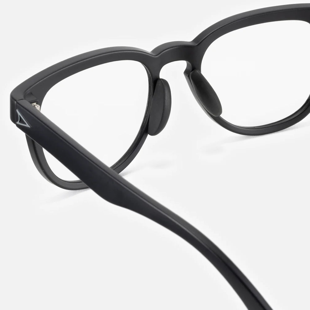 TYMER BLAKE Matt Black/Photochromic Clear to Grey
