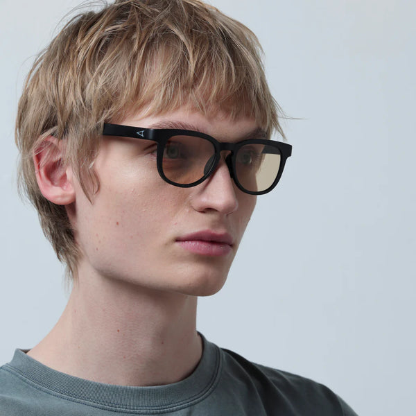 TYMER BLAKE Matte Black / Photochromic Brown